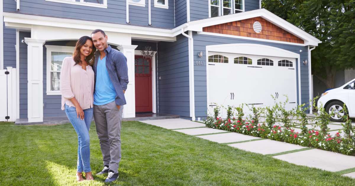 couple moving into arvada co home