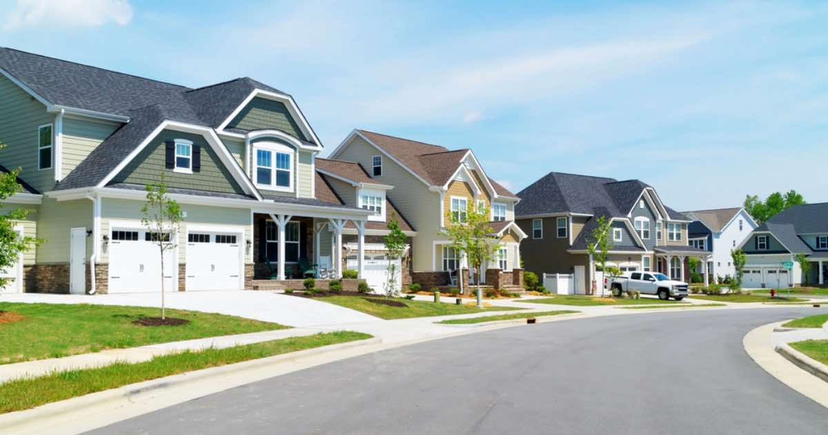 suburban homes in Lowry co